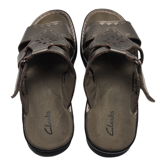 Clarks Slip On Sandal womens Shoe Size 7 Hook/Loop Strap Pewter Leather Upper - Picture 7 of 9